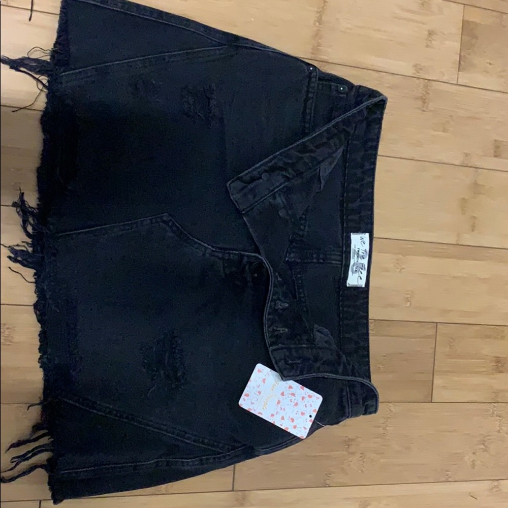 Black free people mini skirt size 26 NWT!!